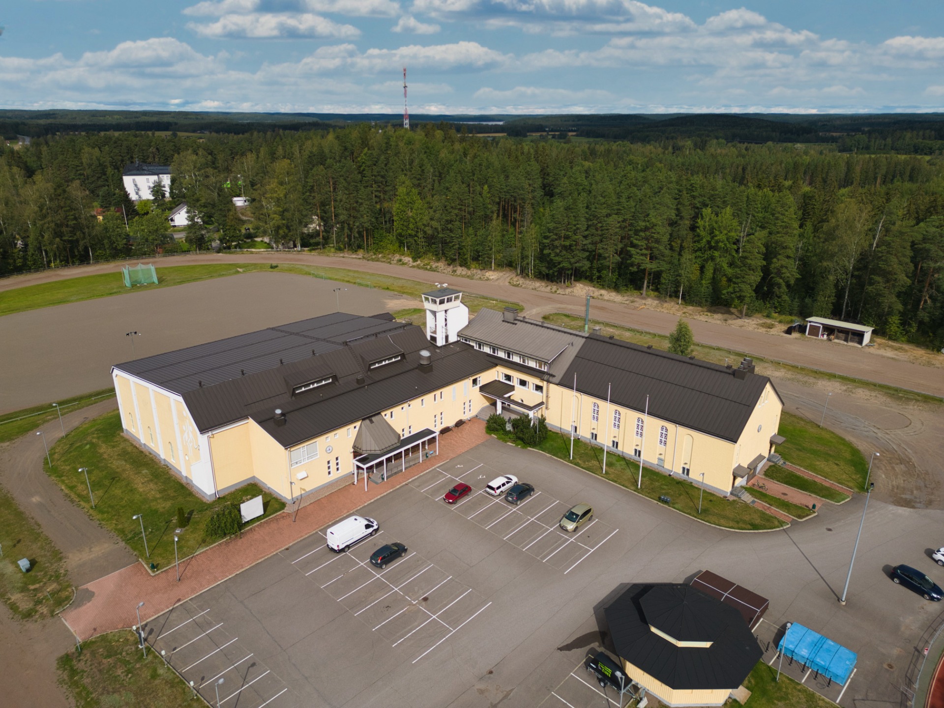 Ilmakuva Ravilinna | Kausala